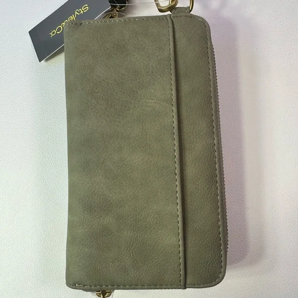 Macy’s Style & Co Mini Studded Sage Green Crossbody/Phone Holder - Picture 3 of 4